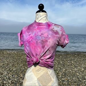 🌞3 for $25🌞 | Hand Dyed Geode Crewneck Tee